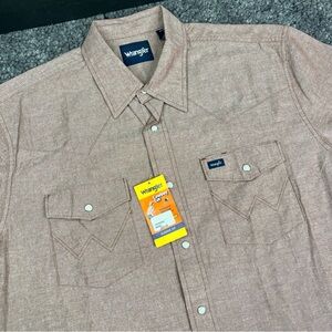 Vintage NWT The Wrangler Pearl Snap Mens Blue Cowboy Cut Short Sleeve Work Shirt